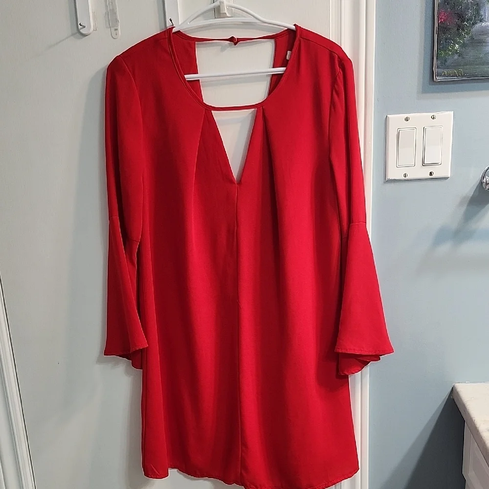Essue Vibrant Red Tunic Top - Picture 3 of 4